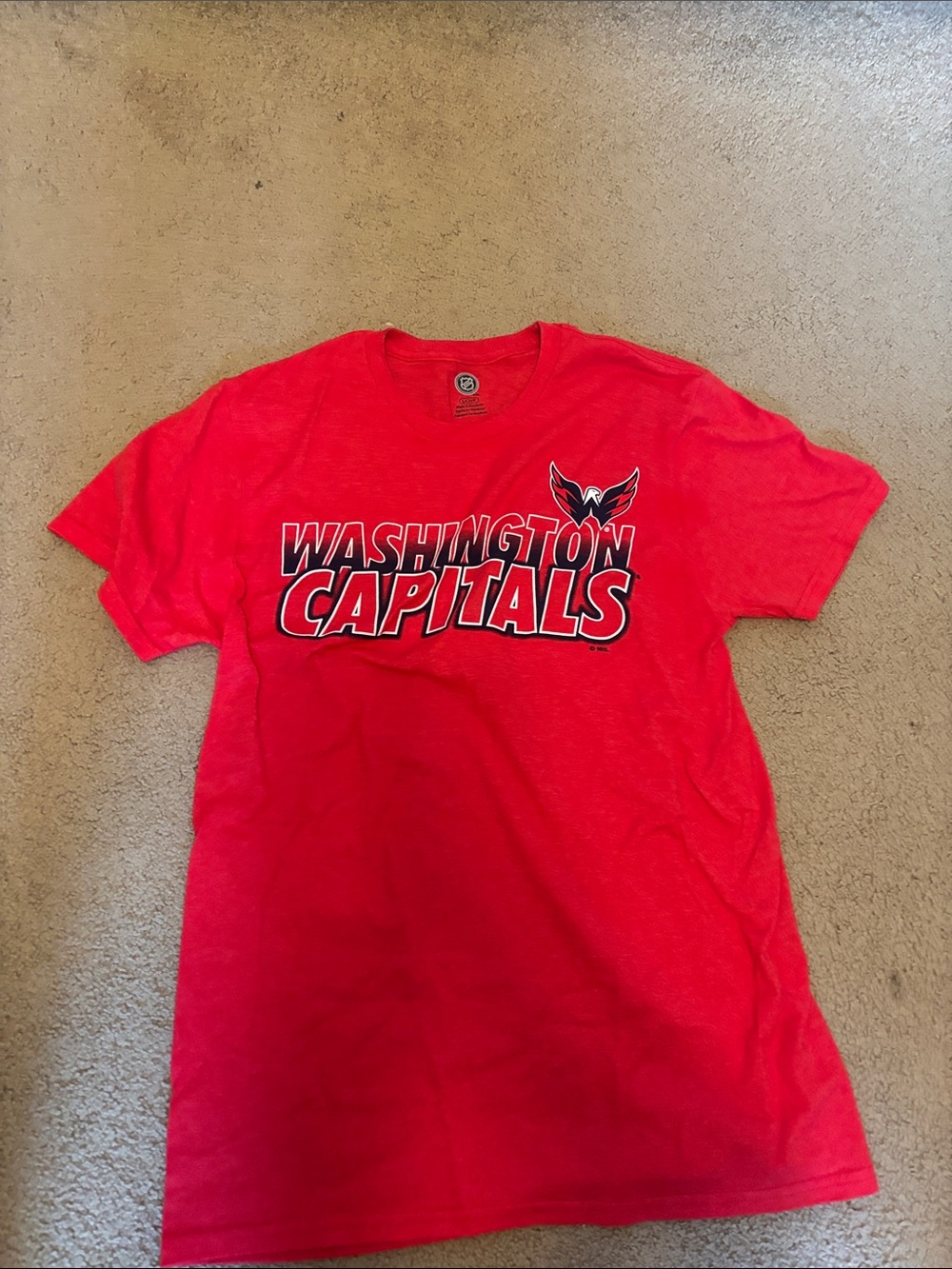 NHL Washington Capitals Red Logo Tee